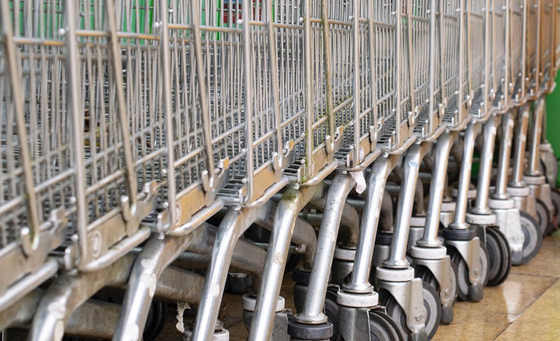 10 Grocery Shopping Mistakes Costing You Money