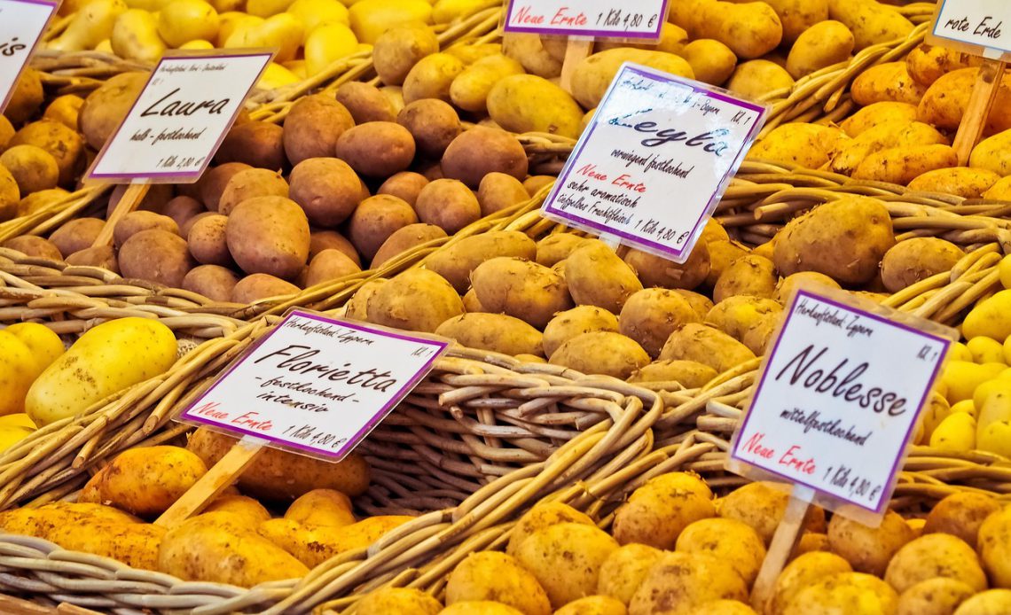 Food Storage Hacks That Extend Shelf Life